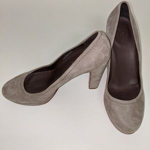 J Crew Size 9 Tan Suede Platform Pumps